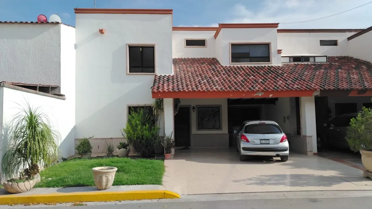 Casa en venta en Residencial el Fresno, Torreón — foto 1 de 10