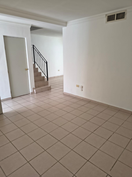 Casa en venta en Residencial Senderos, Torreón — foto 2 de 24