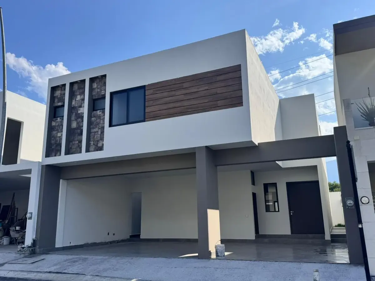 Casa en Venta en Amorada Privada Residencial, Santiago, Nuevo León Casa en Venta en Amorada Privada Residencial, Santiago, Nuevo León