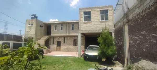 Casa en venta en Cacalomacán Centro, Toluca — foto 2 de 8