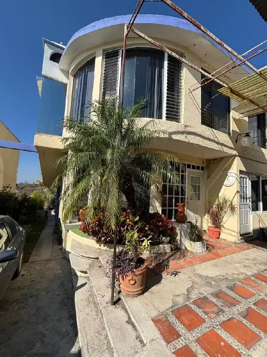 Casa en venta en Altavista, Cuernavaca — foto 1 de 11