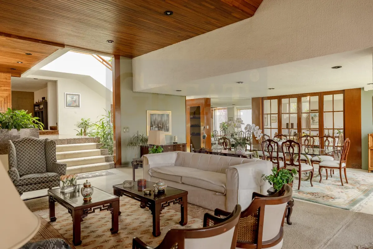 Casa en venta en Bosque de las Lomas, Miguel Hidalgo — foto 1 de 18