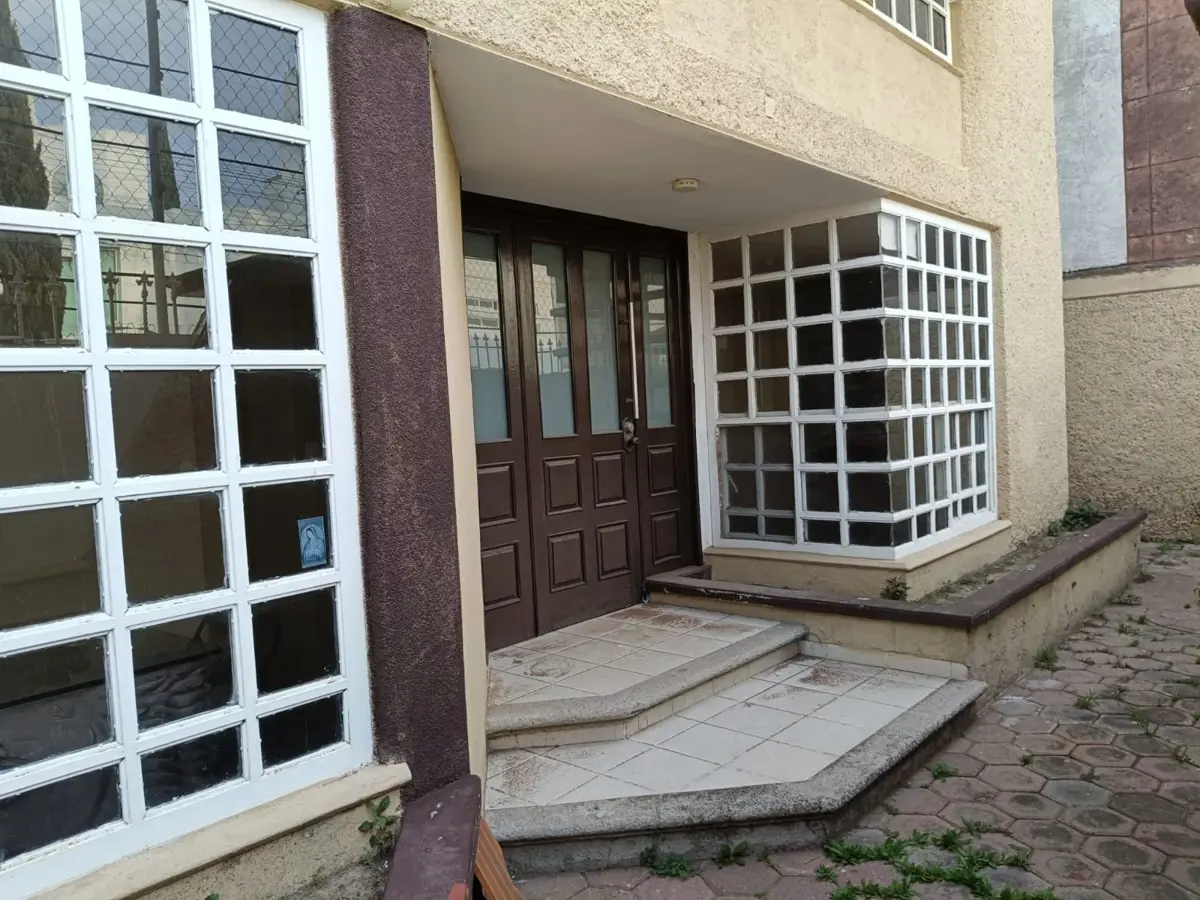 Casa en renta en Lazaro Cardenas, San Andrés Cholula — foto 1 de 51