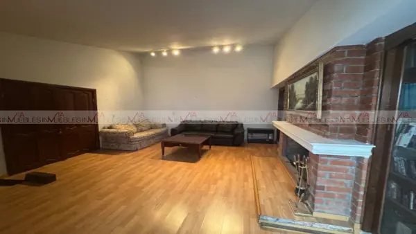 Casa en venta en Contry la Silla, Guadalupe — foto 2 de 11