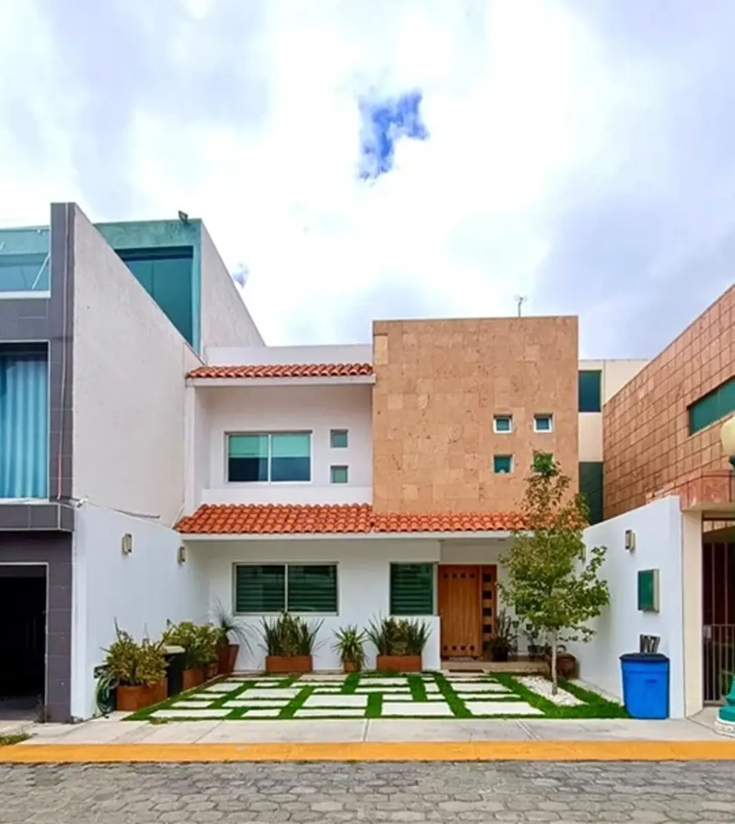 Casa en venta en Arboledas de San Javier, Pachuca de Soto — foto 1 de 32