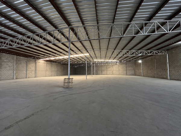 Se renta Bodega en Parque Industrial Oriente en Torreón