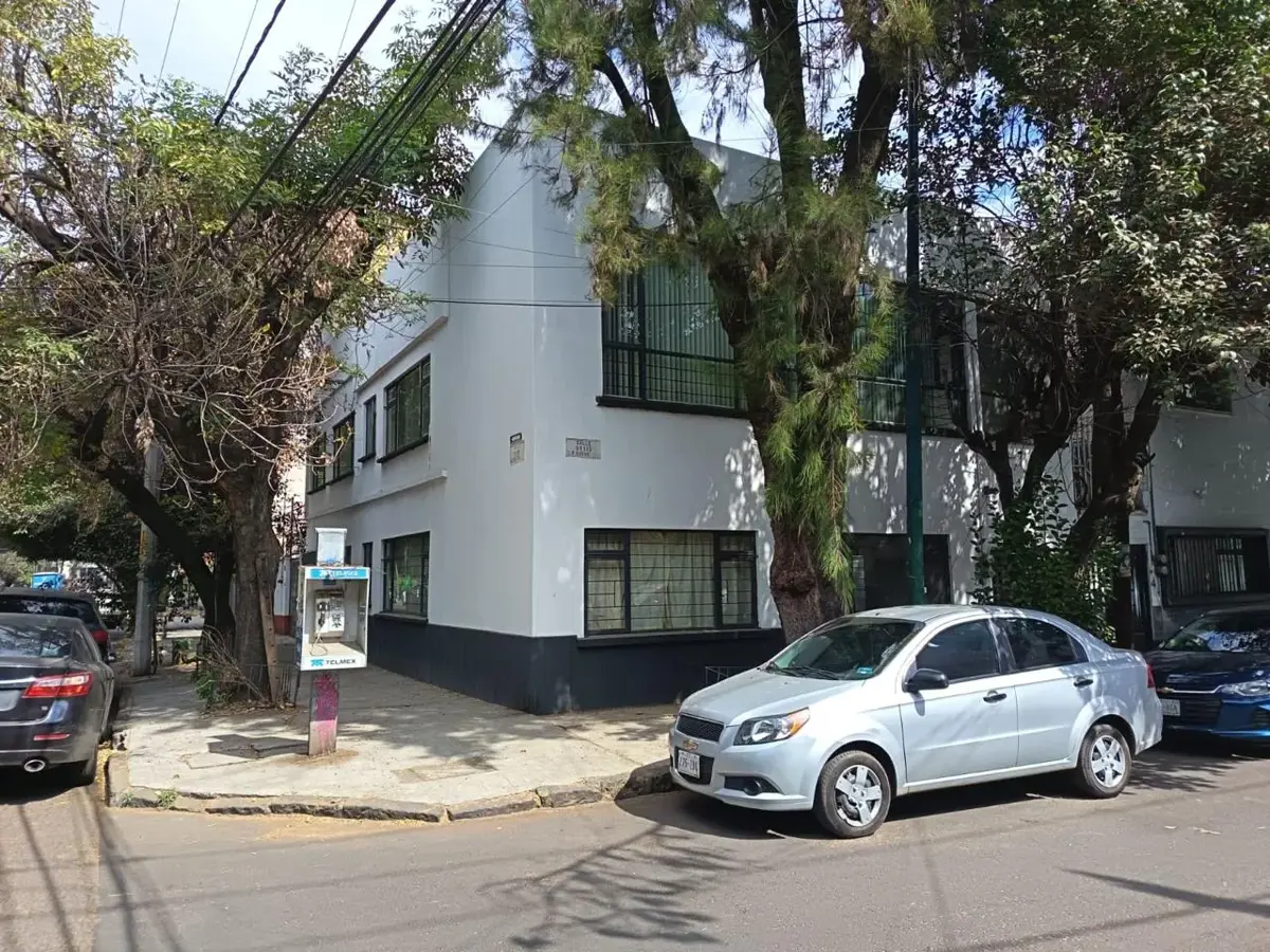 Casa en venta en Claveria, Azcapotzalco — foto 1 de 26