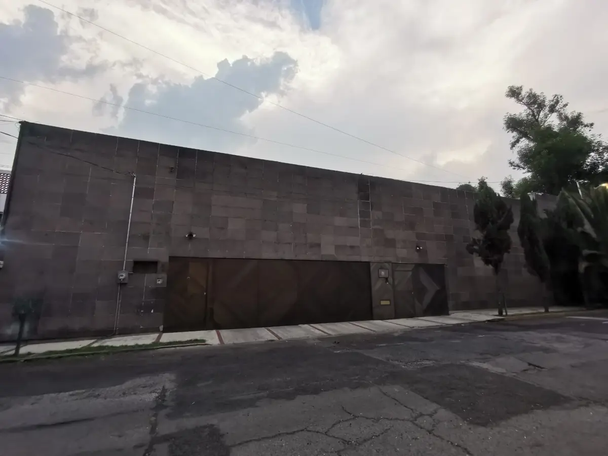 Casa en venta en Colon Echegaray, Naucalpan de Juárez — foto 1 de 9