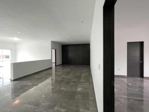 Casa en venta en El Uro, Monterrey — foto 3 de 24