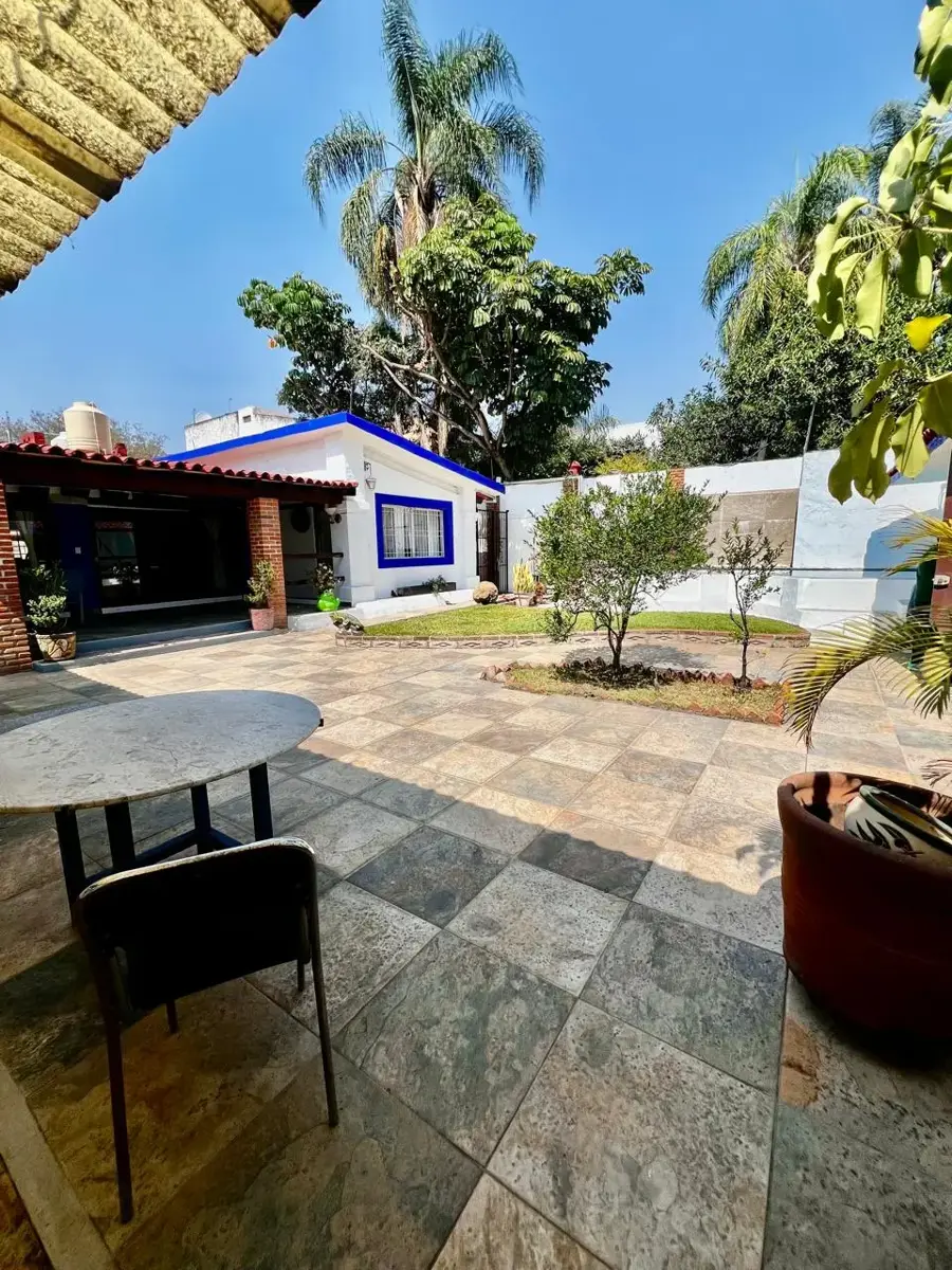 Casa en venta en Vista Hermosa, Cuernavaca — foto 1 de 23