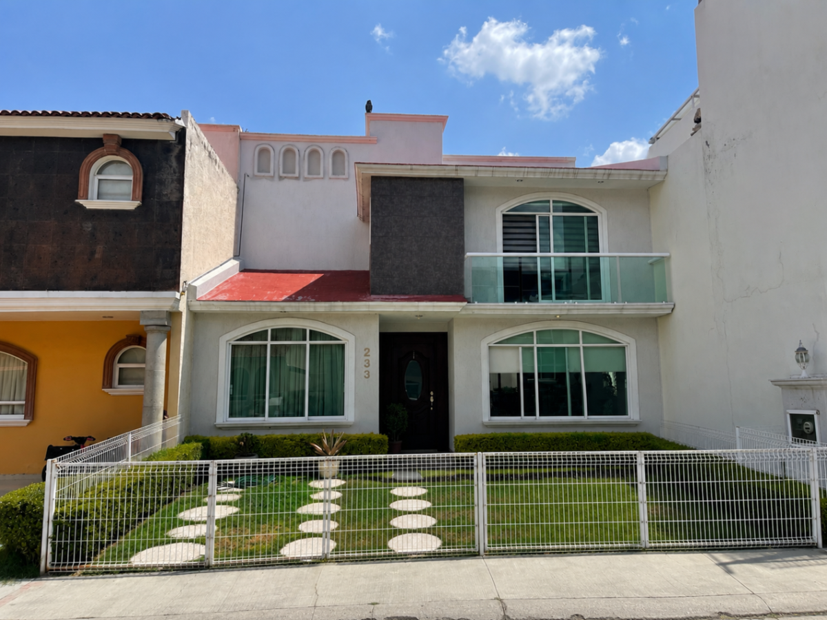Casa en venta en Zona Plateada, Pachuca de Soto — foto 1 de 22