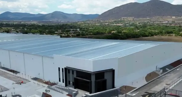 Nave en renta en Parque Industrial FINSA Querétaro, El Marqués — foto 2 de 9