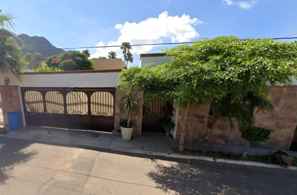VENTA DE CASA EN GAYMAS SONORA COLONIA VILLAS DE MIRAMAR LM