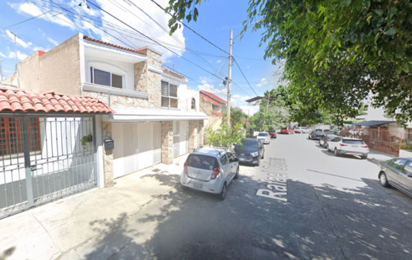 Casa en venta en Jardines Alcalde, Guadalajara — foto 2 de 10