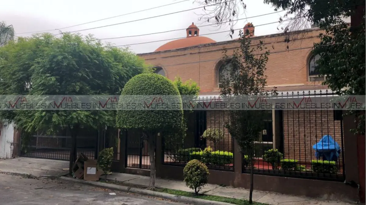 Casa en venta en Maria Luisa, Monterrey — foto 1 de 16