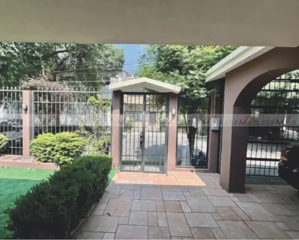 Casa en venta en Maria Luisa, Monterrey — foto 3 de 16