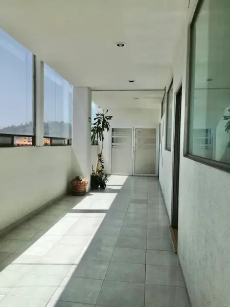 OFICINA EN RENTA EN PLAZA COMERCIAL "DE LOS ANGELES" CERCA DEL CENTRO DE METEPEC