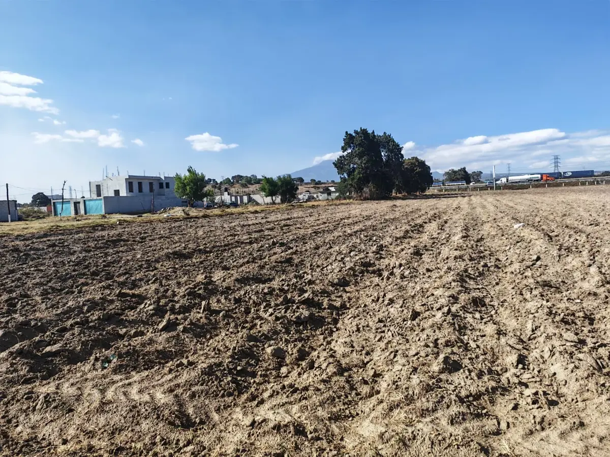 Terreno en venta en San Salvador Tepalcayuca, Amozoc — foto 1 de 8