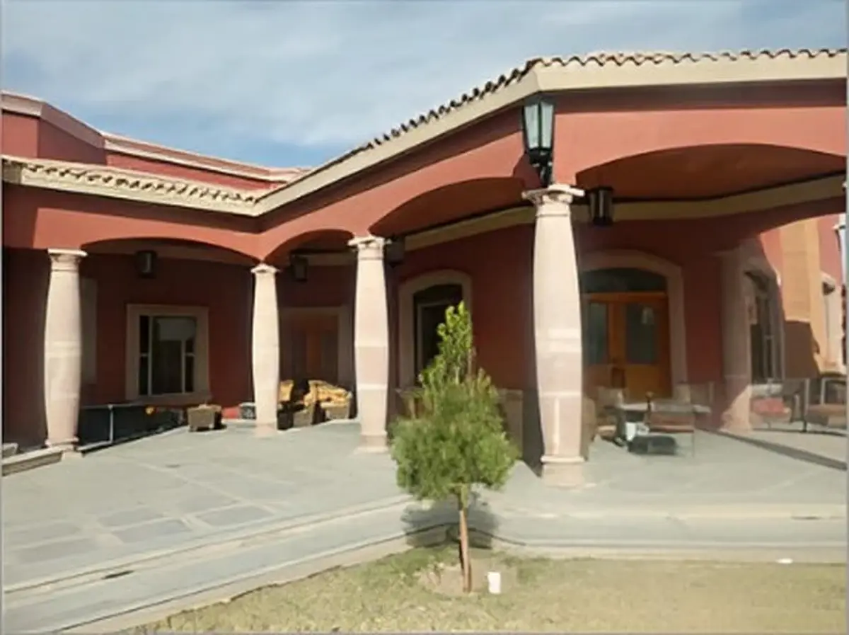 Casa en venta en Campos Eliseos, Juárez — foto 1 de 20