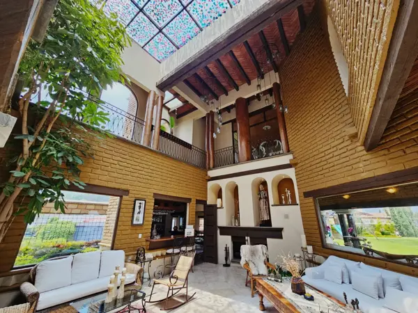 Casa en venta en La Herradura, Cuernavaca — foto 2 de 36