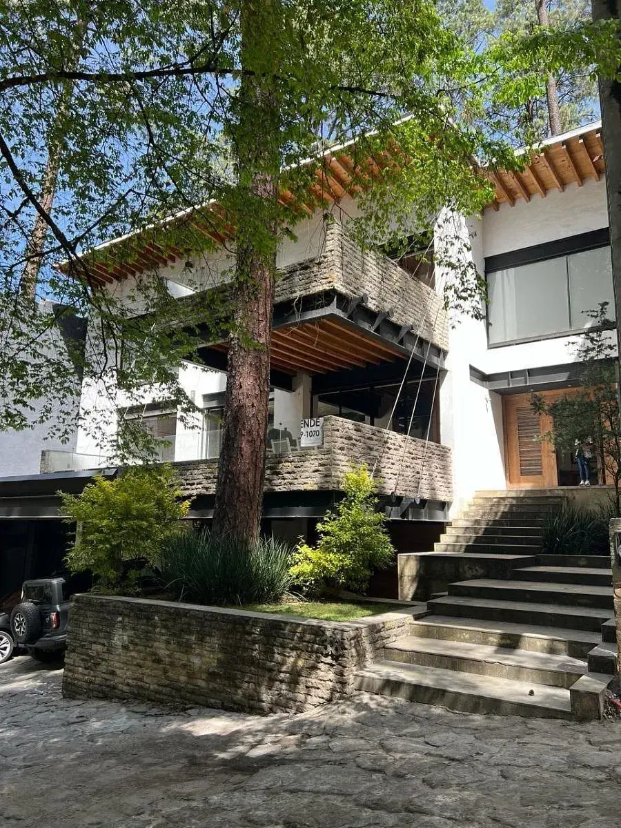Casa en renta en Avandaro, Valle de Bravo — foto 1 de 14