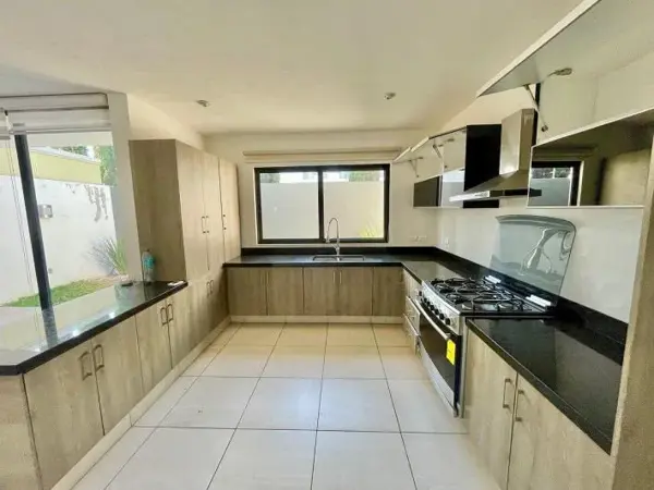 Casa en renta en Solares, Zapopan — foto 2 de 5