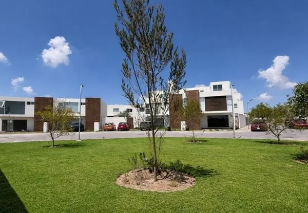 Casa en venta en Zona Plateada, Pachuca de Soto — foto 2 de 18