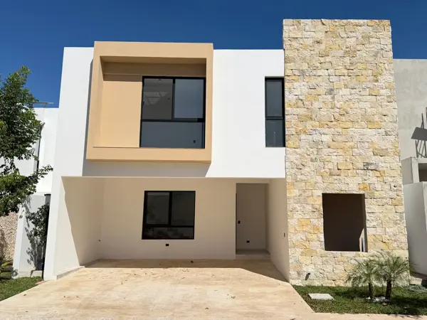 Casa Equipada en Venta en Privada en Cholul, Merida Yucatan