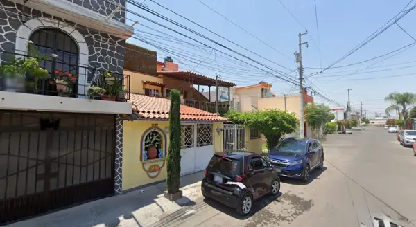 Casa en venta en Bosques del Sol, Querétaro — foto 2 de 9