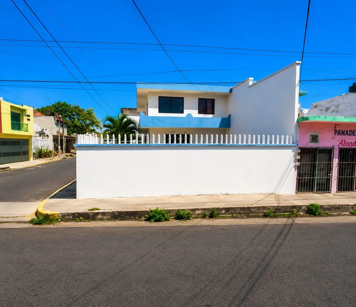 Casa en venta en Jose Lopez Portillo, Boca del Río — foto 1 de 7