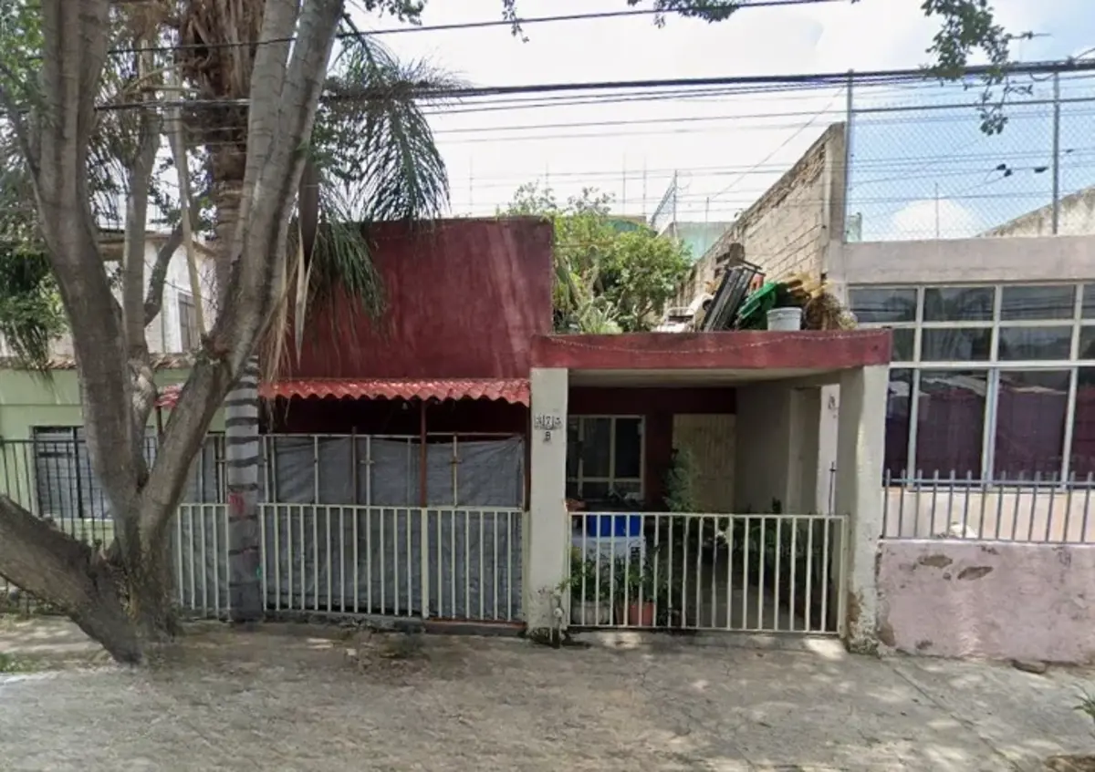 Casa en venta en Arcos de Zapopan 1a. Sección, Zapopan — foto 1 de 24