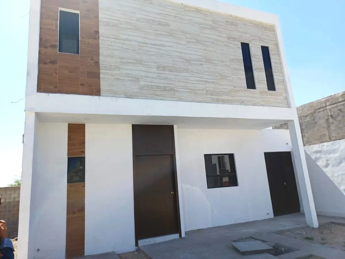 Casa en venta en Las Lomas, Torreón — foto 1 de 21