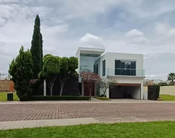 Casa en -RENTA Fraccionamiento exclusivo en Morillotla 4 recamaras con baño, recamara en PB, sala do Casa en -RENTA Fraccionamiento exclusivo en Morillotla 4 recamaras con baño, recamara en PB, sala do