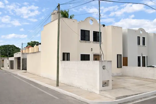 Casa en venta en Santa Maria, Mérida — foto 2 de 24
