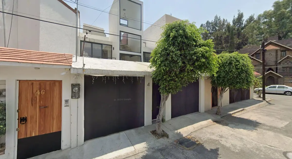 Casa en venta en 18, Xochimilco — foto 1 de 12