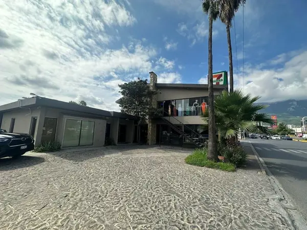 Local en renta en Del Valle, San Pedro Garza García — foto 3 de 8