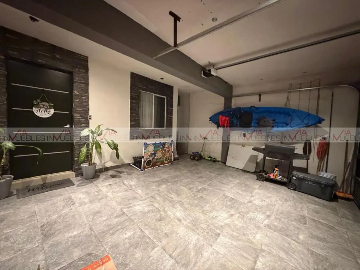 Casa en venta en Muran Residencial, Apodaca — foto 1 de 19