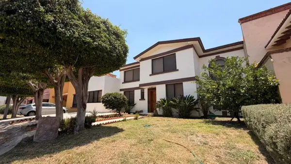 Casa en Venta en Pueblo Nuevo, Qro.