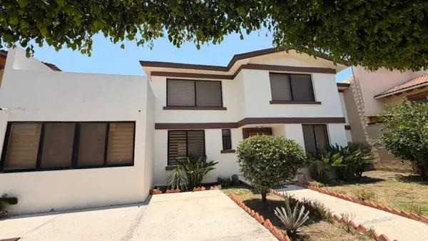 Casa en venta en Pueblo Nuevo, Corregidora — foto 2 de 35