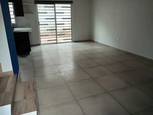 Casa en venta en Valparaíso Residencial, Tijuana — foto 2 de 11