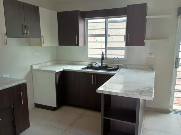 Casa en venta en Valparaíso Residencial, Tijuana — foto 3 de 11