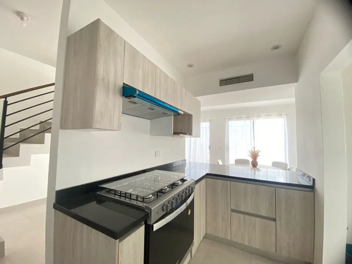 Vista 2 de CASA AMUEBLADA EN RENTA PASEO AUREA TORREON COAHUILA