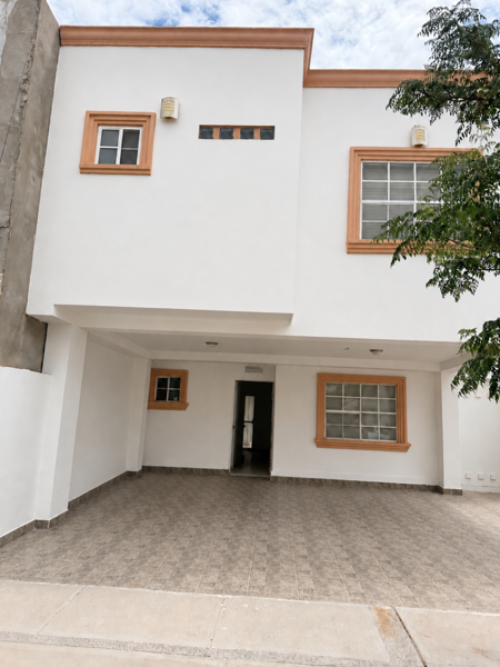 Casa en Venta en Senderos