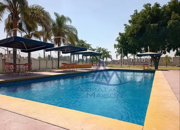 Casa en venta en La Unión del Cuatro, Tlajomulco de Zúñiga — foto 3 de 25