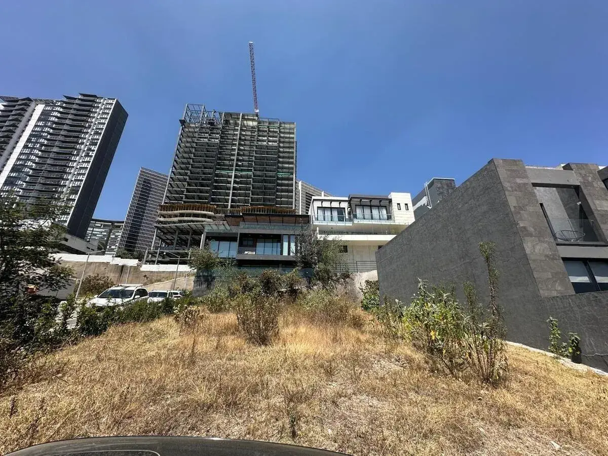 Terreno en venta en Bosque Real, Huixquilucan — foto 1 de 5
