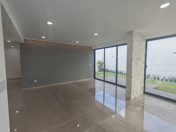 Casa en venta en Lomas de Angelópolis, San Andrés Cholula — foto 3 de 32