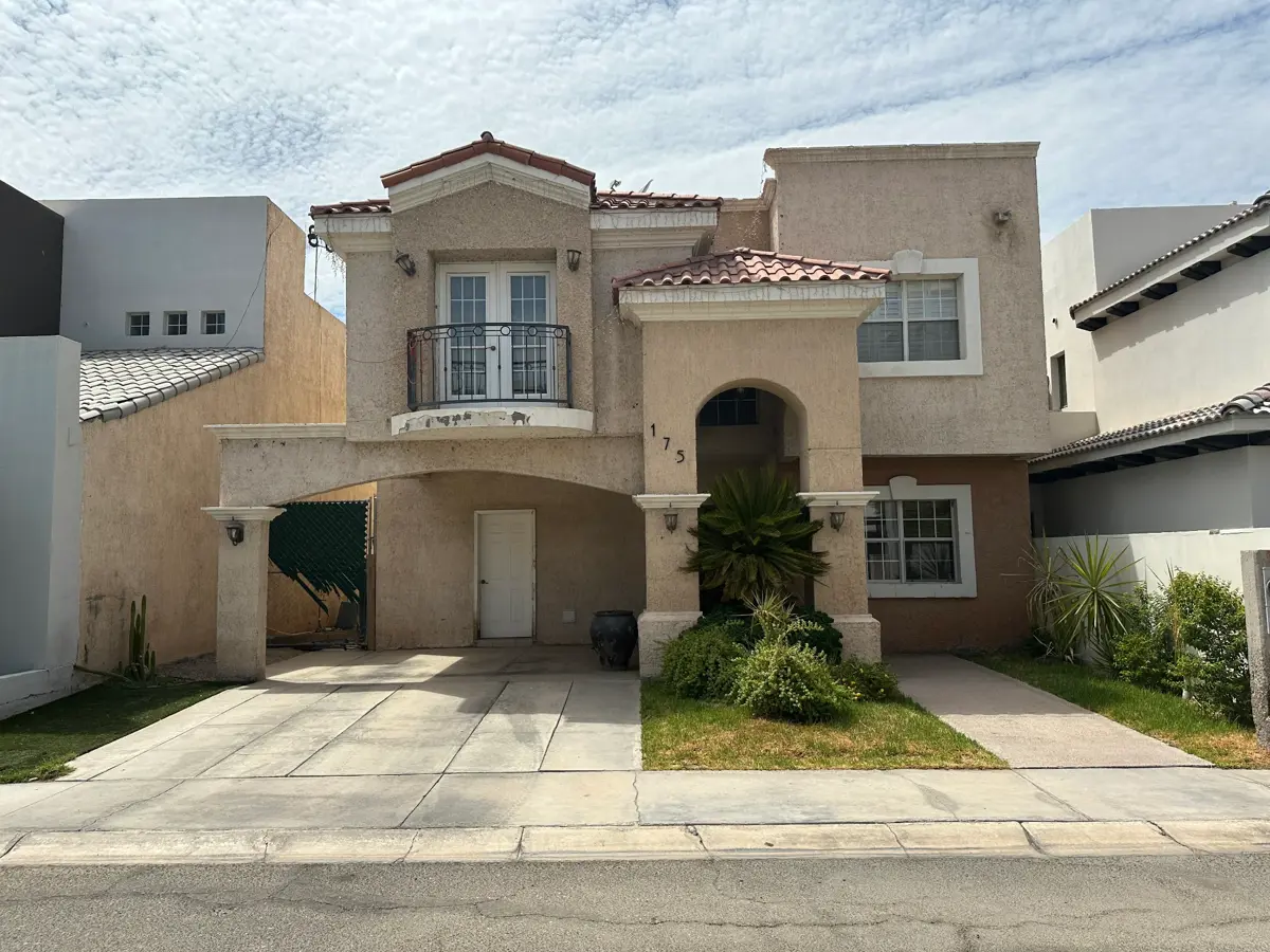 Casa en venta en Cerrada del Sol, Mexicali — foto 1 de 16