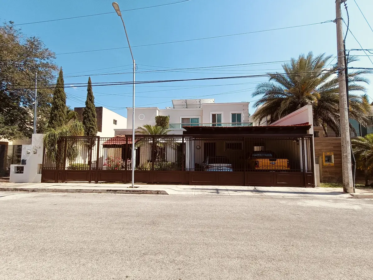 Casa en venta en Benito Juárez Nte, Mérida — foto 1 de 28