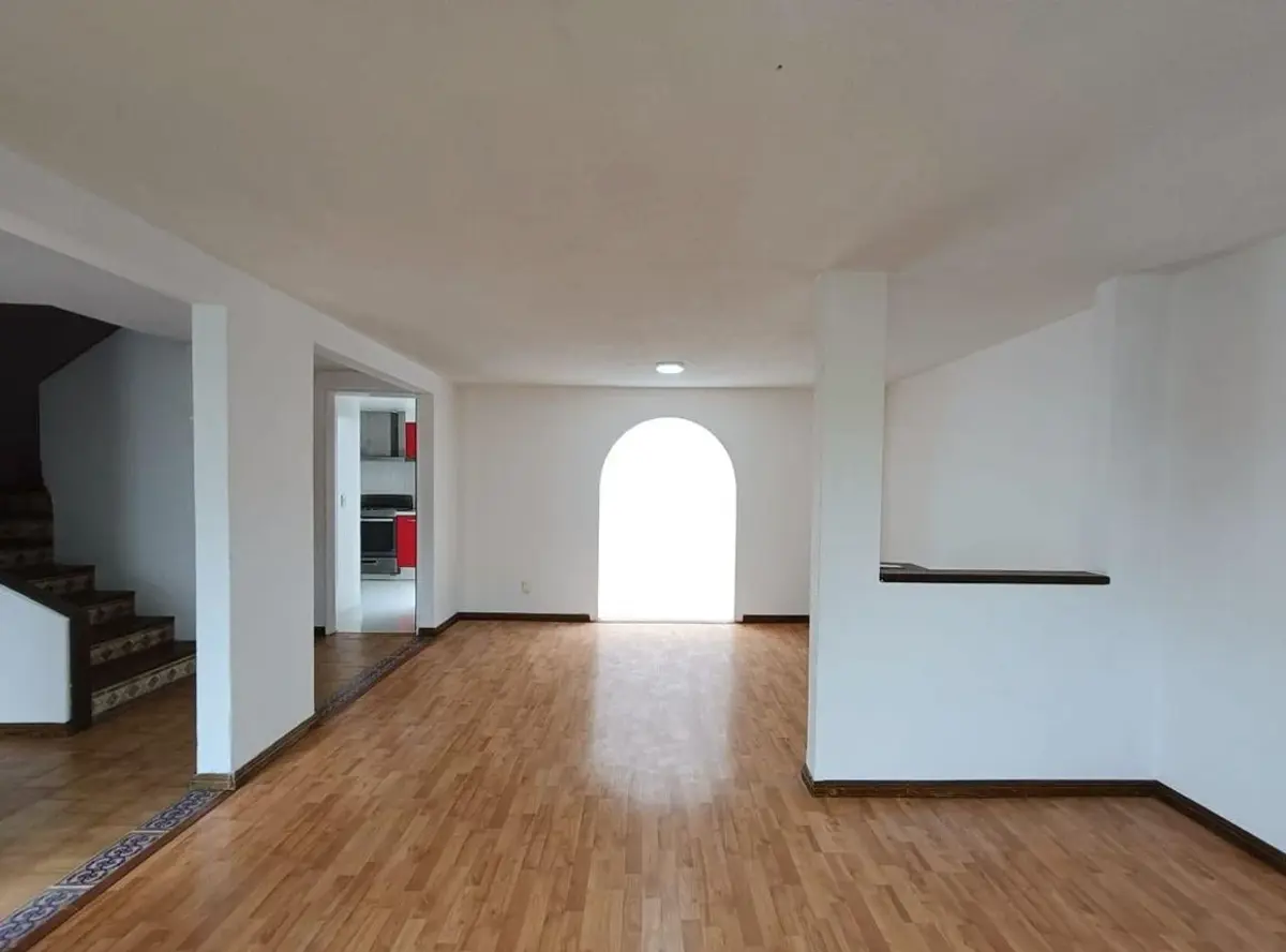 Casa en venta en Cuajimalpa, Cuajimalpa de Morelos — foto 1 de 24