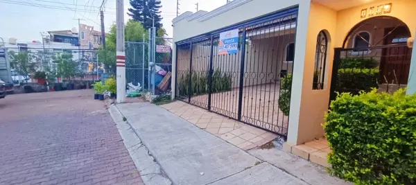 Casa en renta en Mirador del Tesoro, San Pedro Tlaquepaque — foto 3 de 44